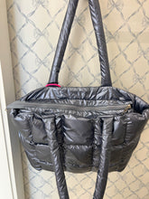 Load image into Gallery viewer, KiKi Puffer Tote
